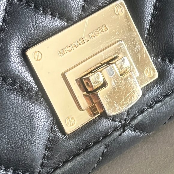 Michael Kors Quilted Black Wallet - Picture 12 of 15